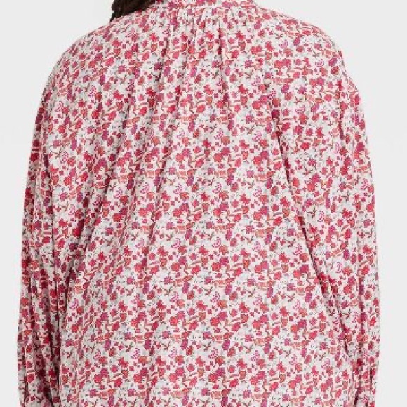 NEW PLUS SIZE Universal Thread - Picture 3 of 3